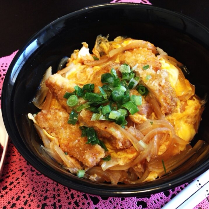 簡単なコツだけで卵とろとろ！カツ丼♡